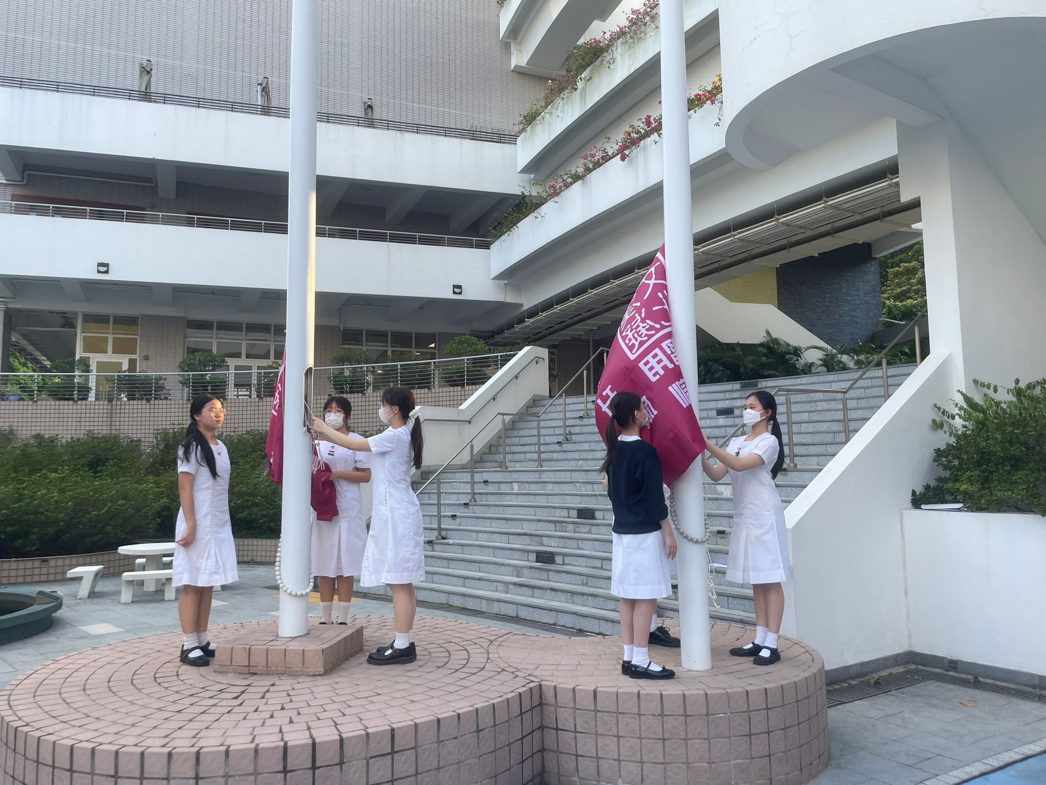 到校升旗訓練課程：培養愛國情感