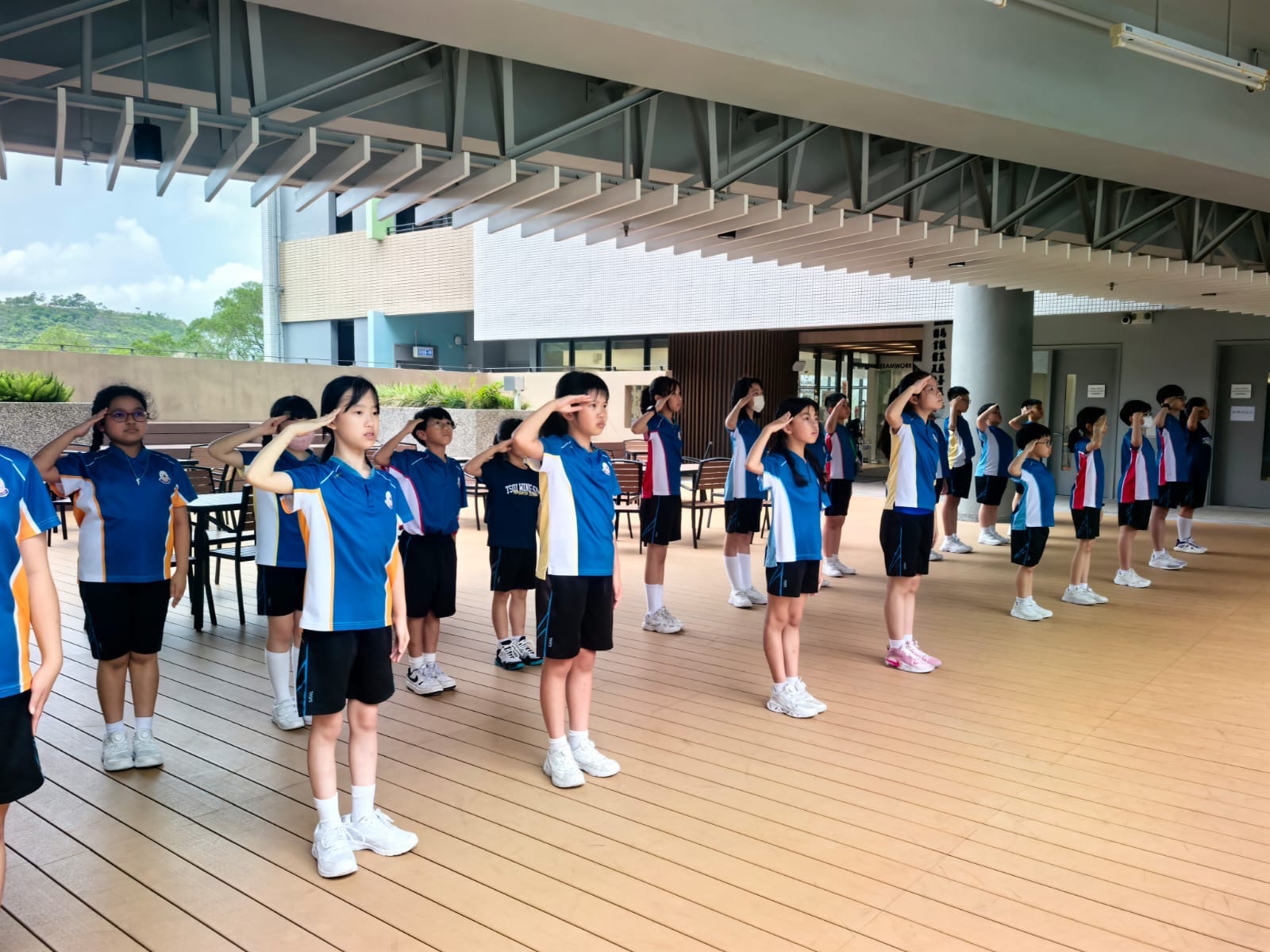 傳承文化風采——中式步操訓練