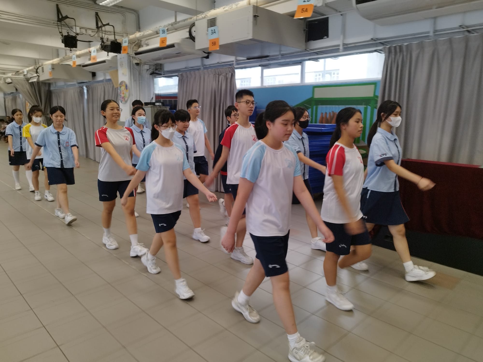 中式步操訓練：凝聚力的展現