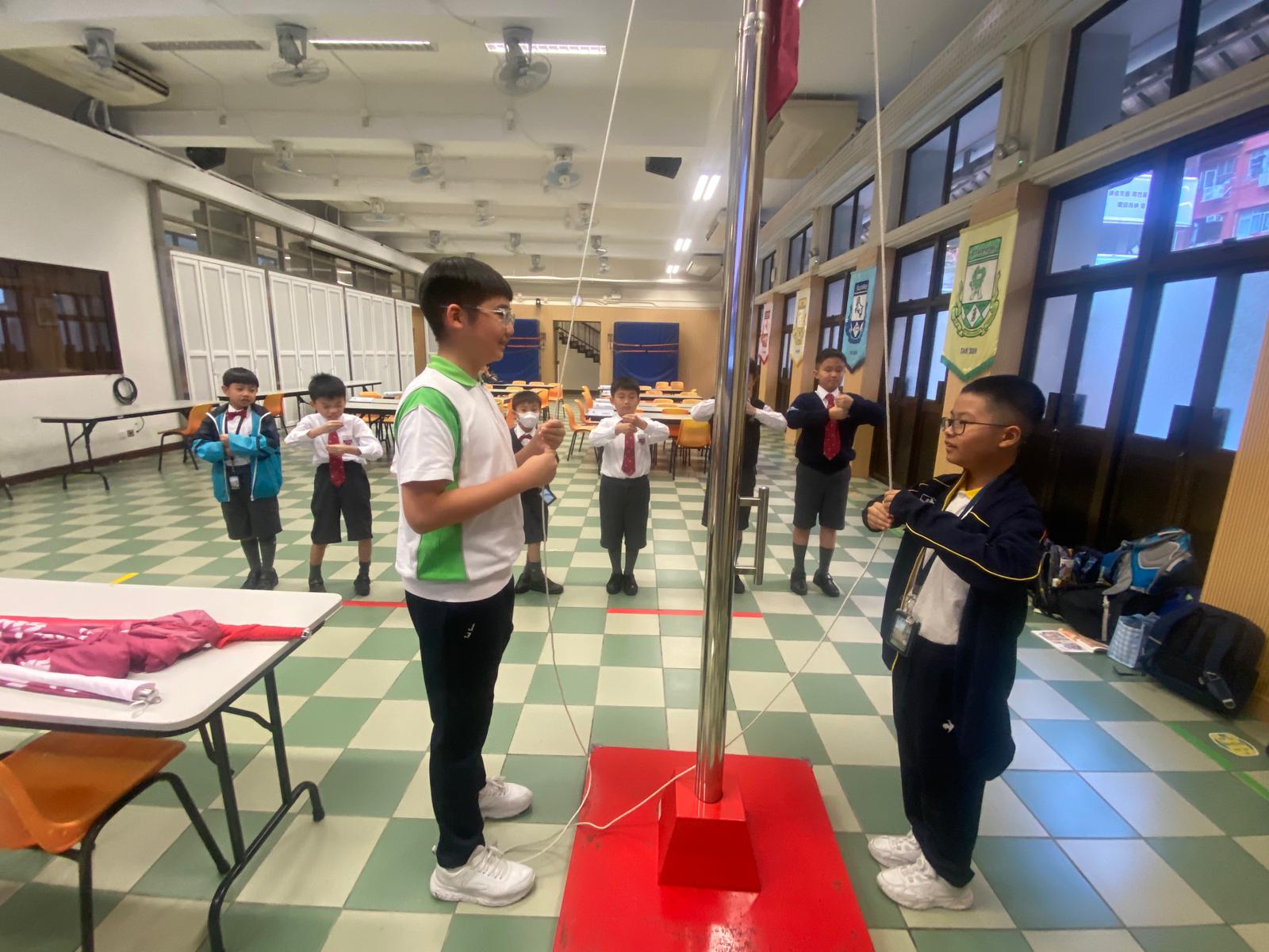 升旗訓練：從升旗中學習歷史與文化