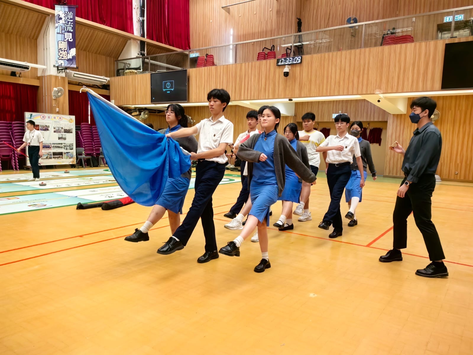 公民教育：中學生升旗訓練