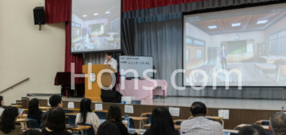 歷史老師用 AI 還原歷史場景，課堂變成-穿越劇