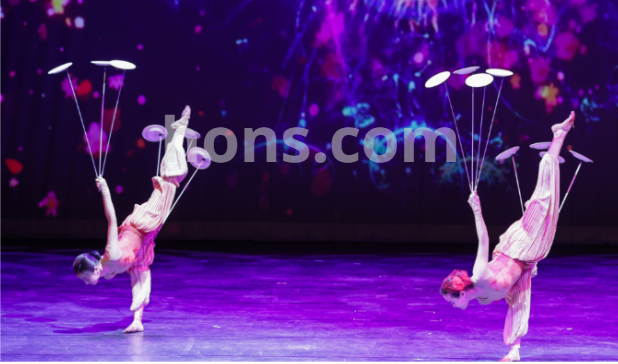 古彩戲法 / 雜耍：指尖乾坤藏智慧