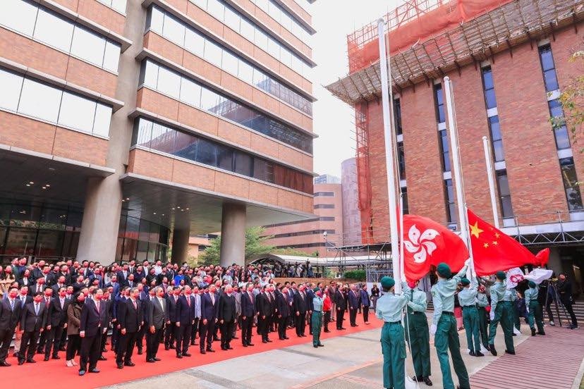 學校工程節省成本秘訣:旗杆維修資助活用