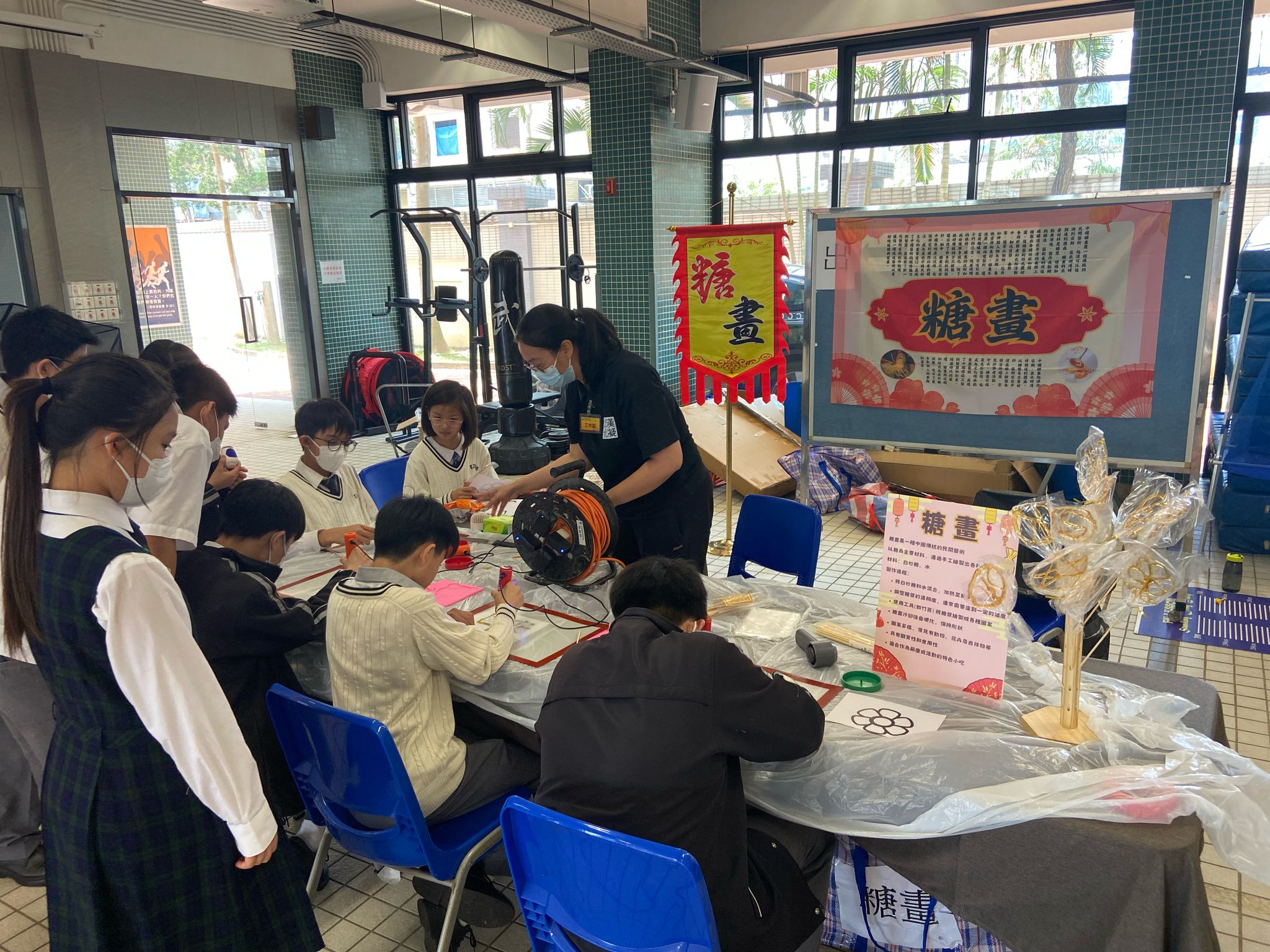 中華文化日：攤位遊戲藏巧思，讓香港學子在歡樂中學文化