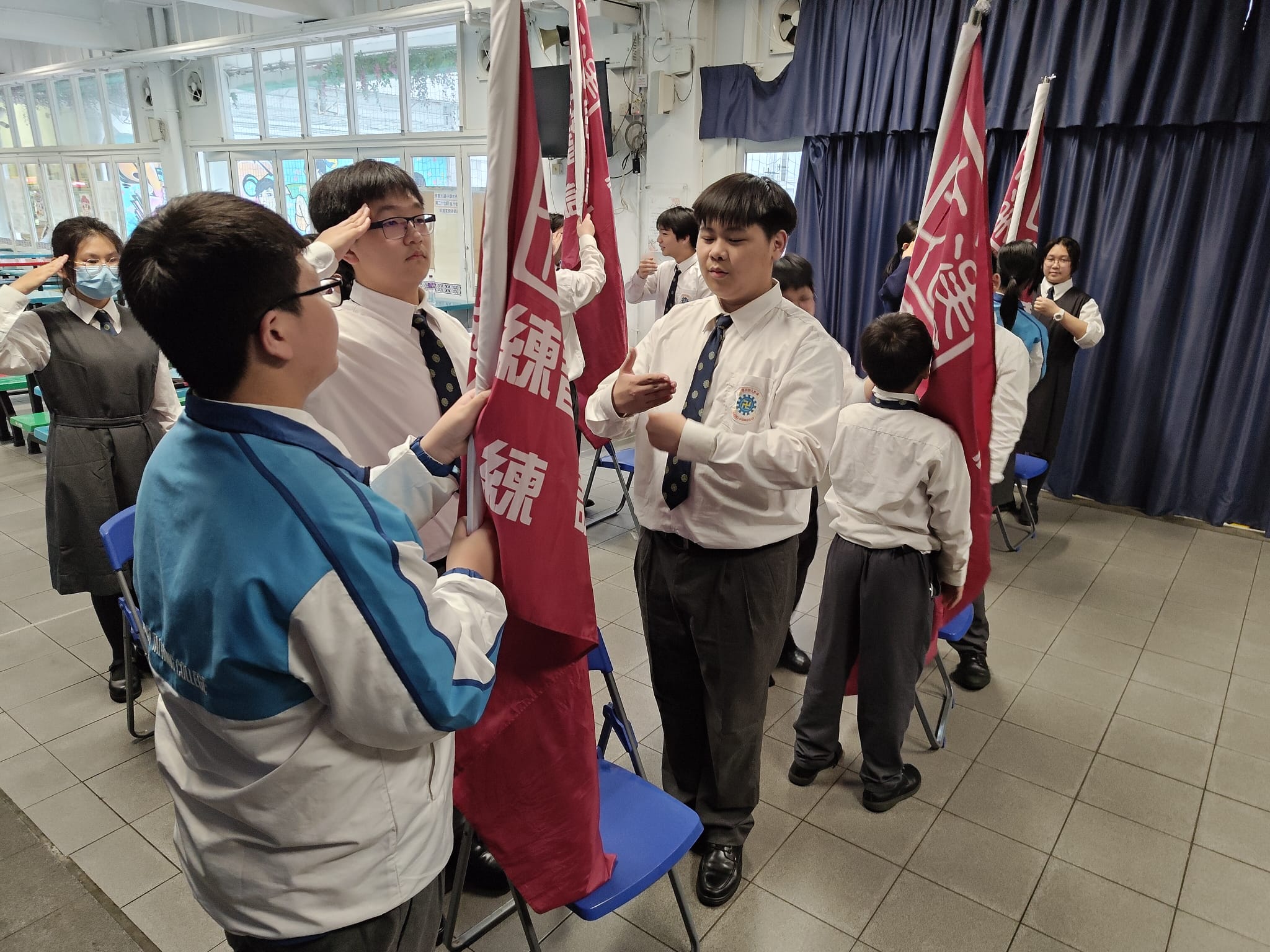 到校升旗訓練的好處：學生、老師、學校三贏