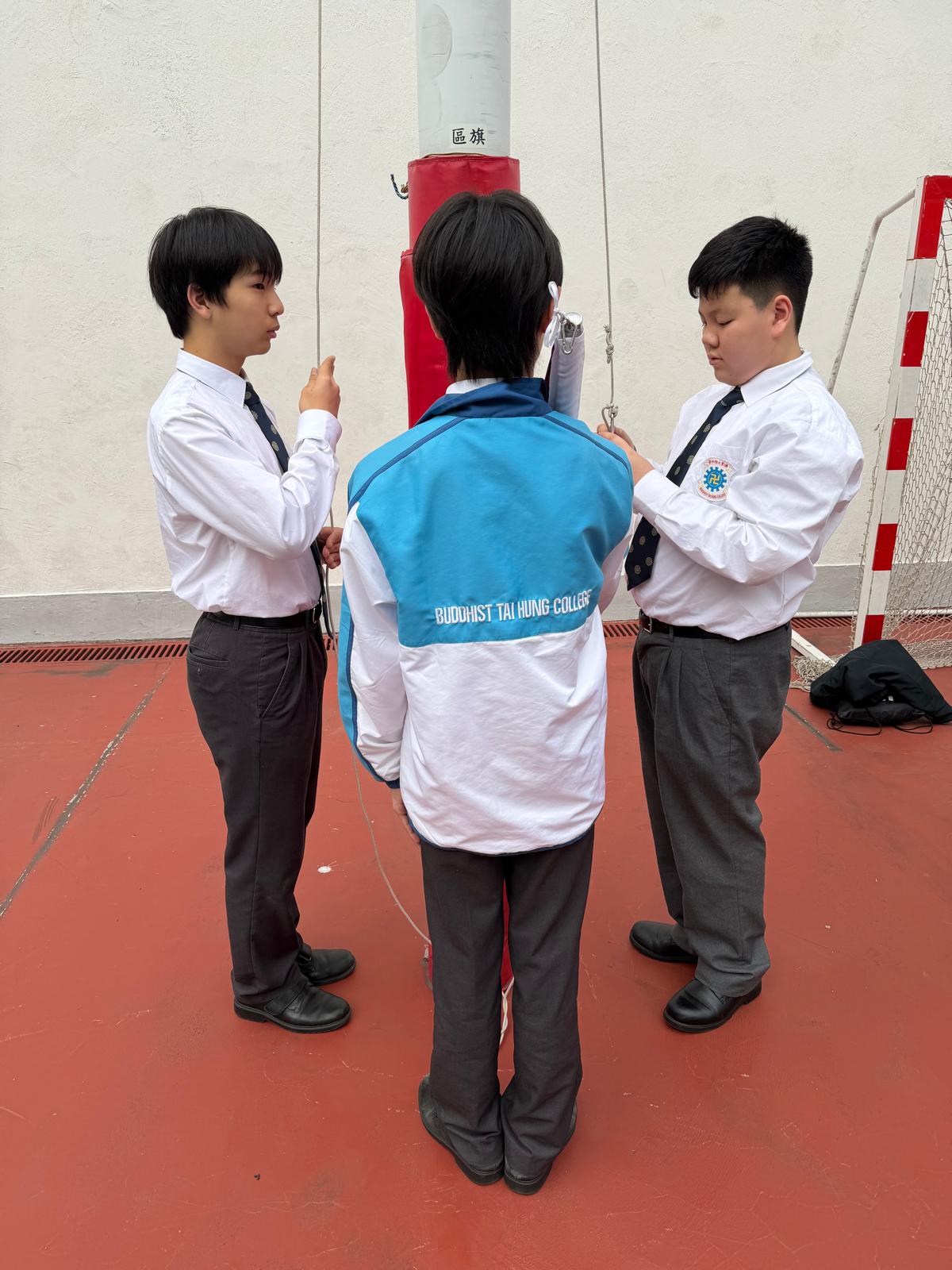 升旗禮儀訓練：不止是動作，更是態度與精神